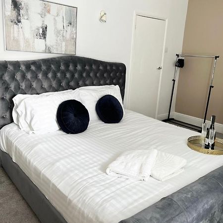 Modern 3 Bed, Heart Of Ashley Cross, 5 Mins To Sandbanks 浦耳 外观 照片