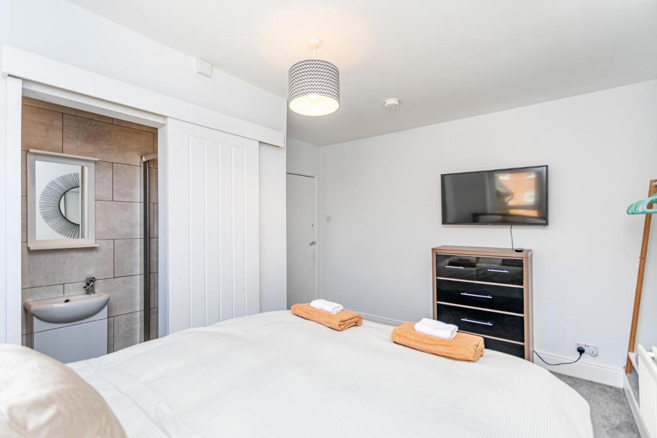 Modern 3 Bed, Heart Of Ashley Cross, 5 Mins To Sandbanks 浦耳 外观 照片